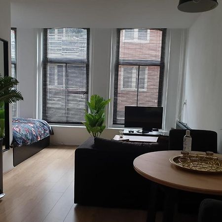 Recharge Hostel Ротердам Екстериор снимка