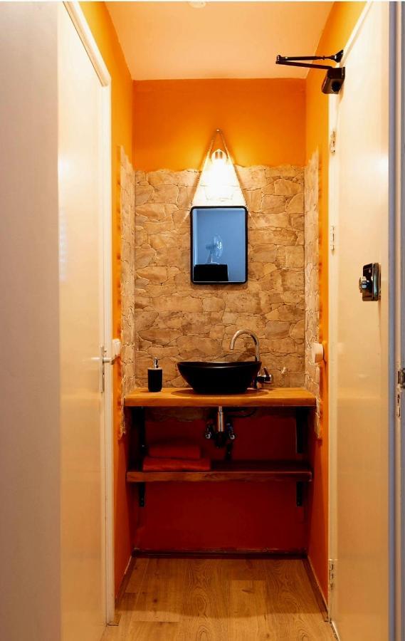 Recharge Hostel Ротердам Екстериор снимка