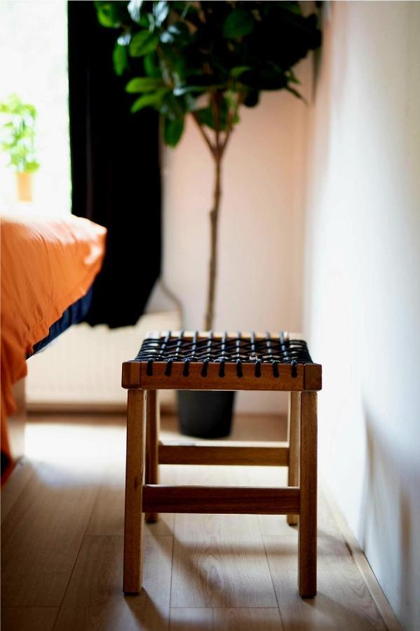 Recharge Hostel Ротердам Екстериор снимка